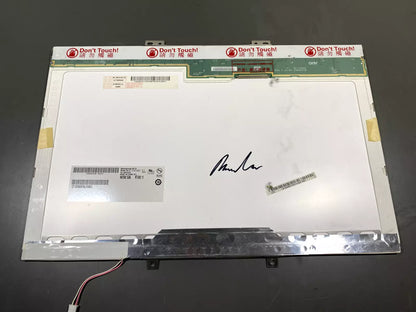 Schermo Display 15.4 B154EW02 V.7