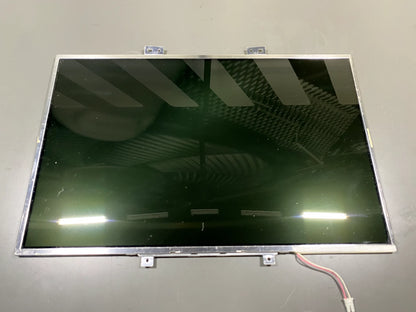 Schermo Display 15.4 B154EW02 V.7