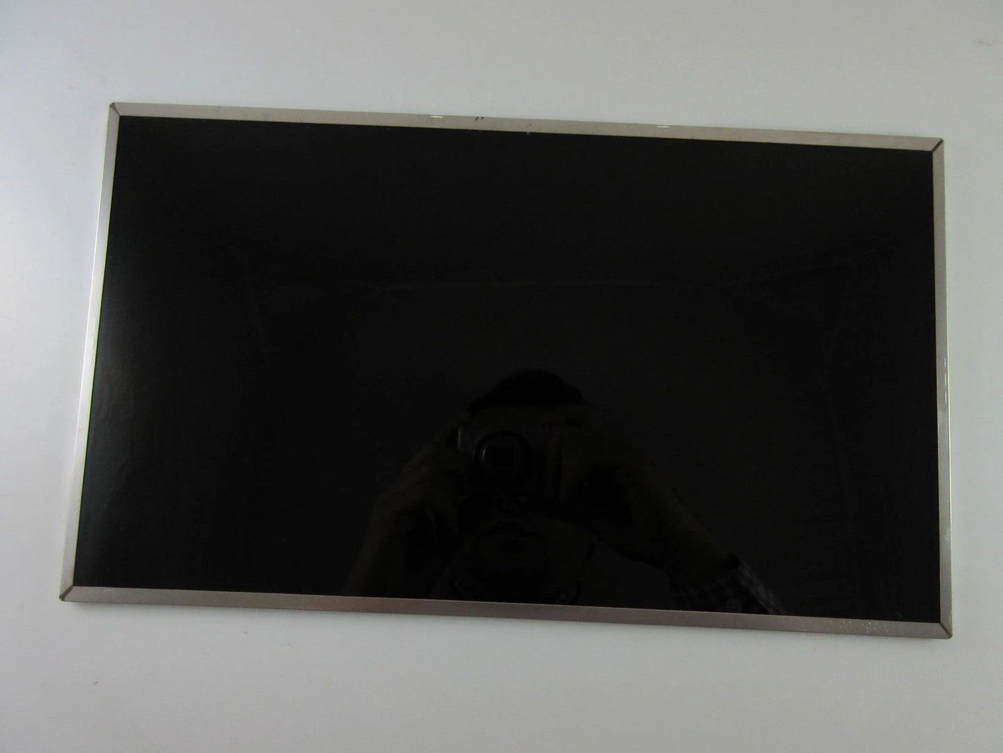 Display LCD B154EW08 15.4 WXGA Schermo Notebook LED Ricambio Originale