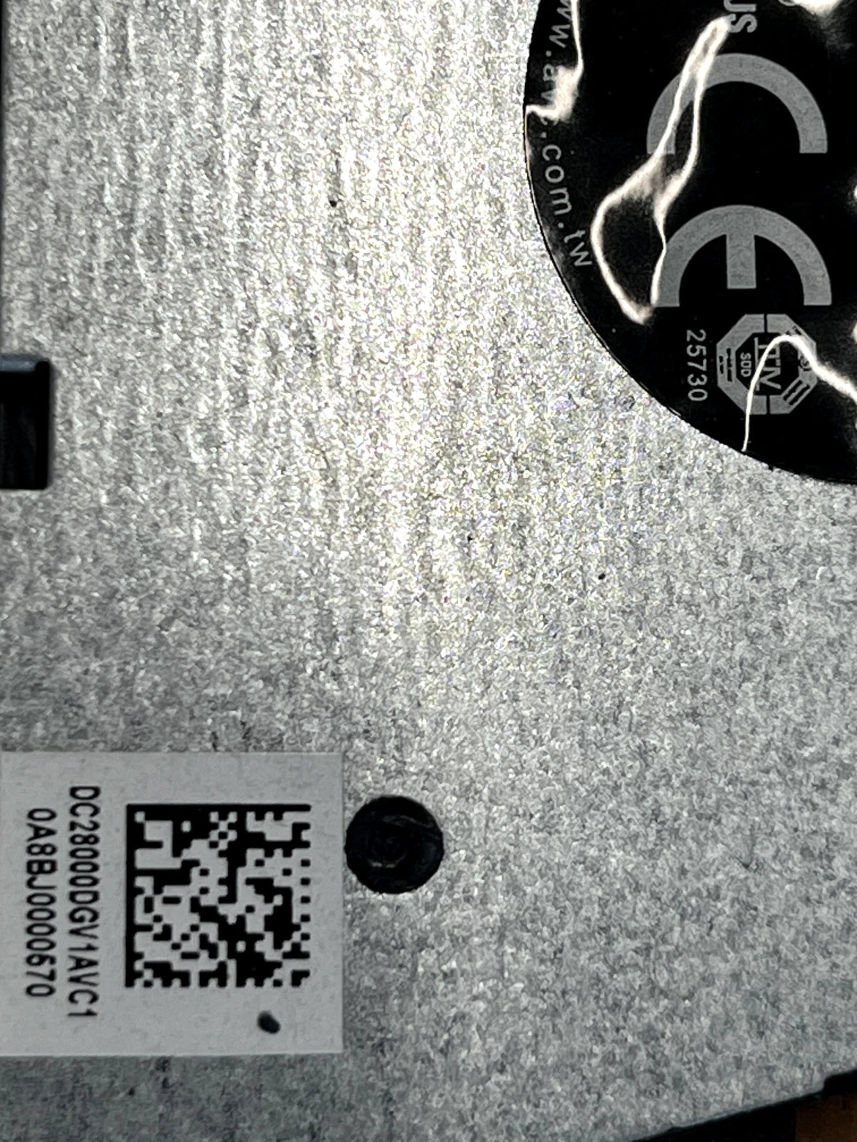 Lenovo CPU Cooling Fan DC28000DGV1, 0A8BJ0000570